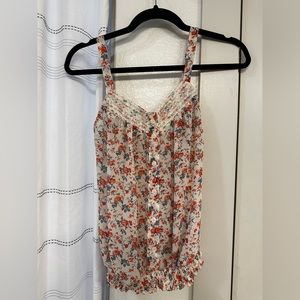 Top with adjustable straps